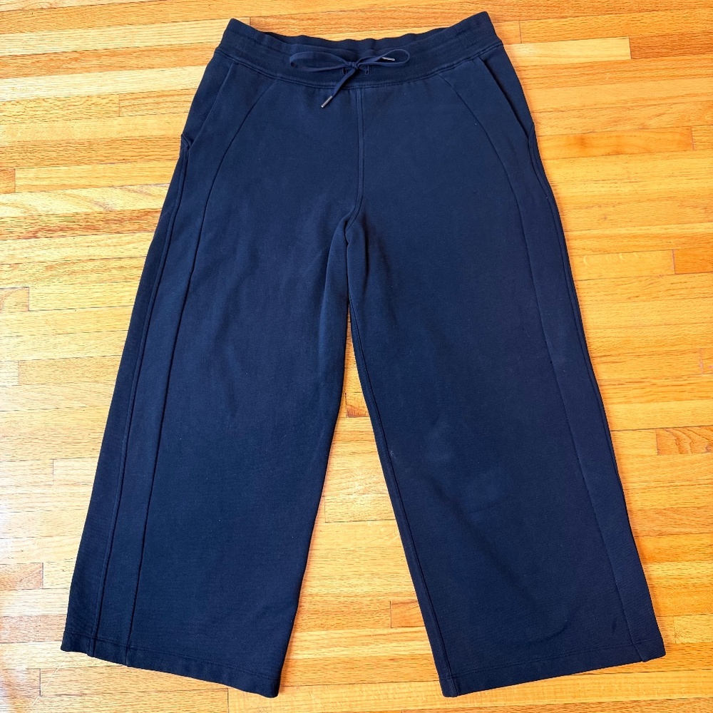 Lululemon Scuba Wide Leg Pant 12 Black